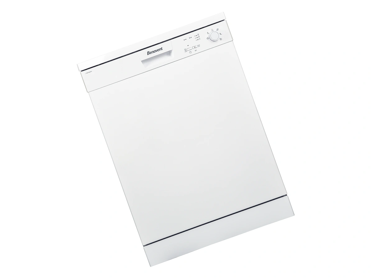 Técnico reparando lavavajillas Benavent