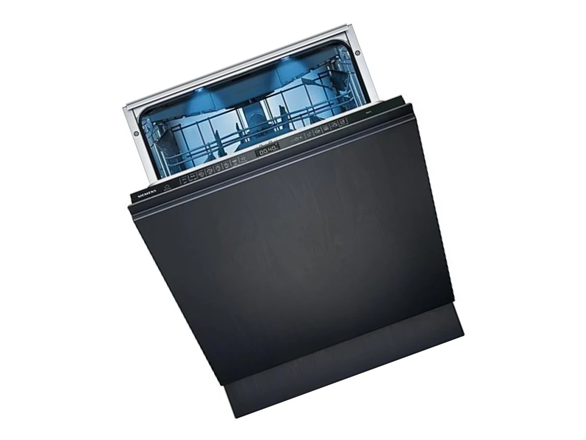 Técnico reparando lavavajillas Siemens