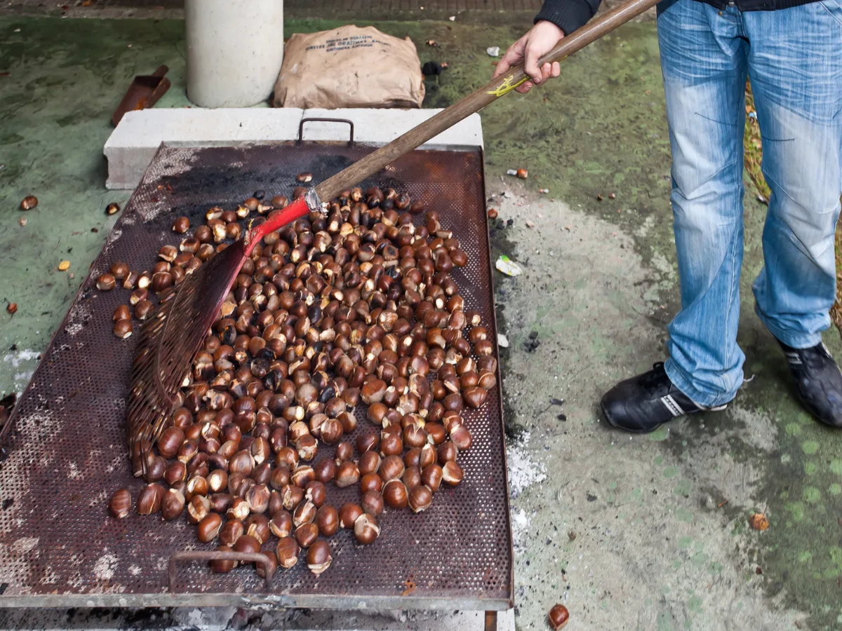 Clothes hanging with the Templar Castle in the background after a deep cleaning