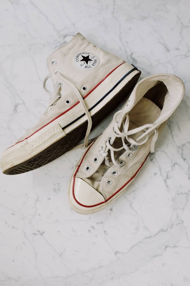 Zapatillas converse blancas limpias